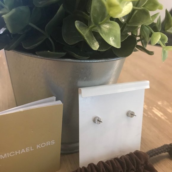 Michael Kors Brilliance Crystal Pave Stud Earrings - Picture 4 of 5